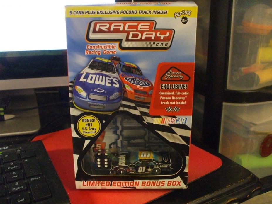 RACE DAY CONSTRUCTIBLE RACING GAME LIMITED EDITION BONUS BOX GREAT GIFT IDEA !!