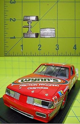 BODY PART - NASCAR 1986-87 OLDS or 1983-86 FORD GRILL & HEADLIGHT BENZELS - 1/24