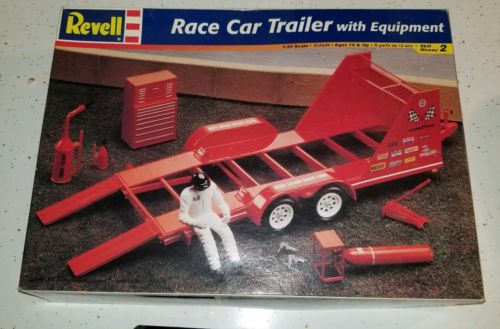 Vtg REVELL 1:24 Race Car Trailer with Equipment Model Kit Rare