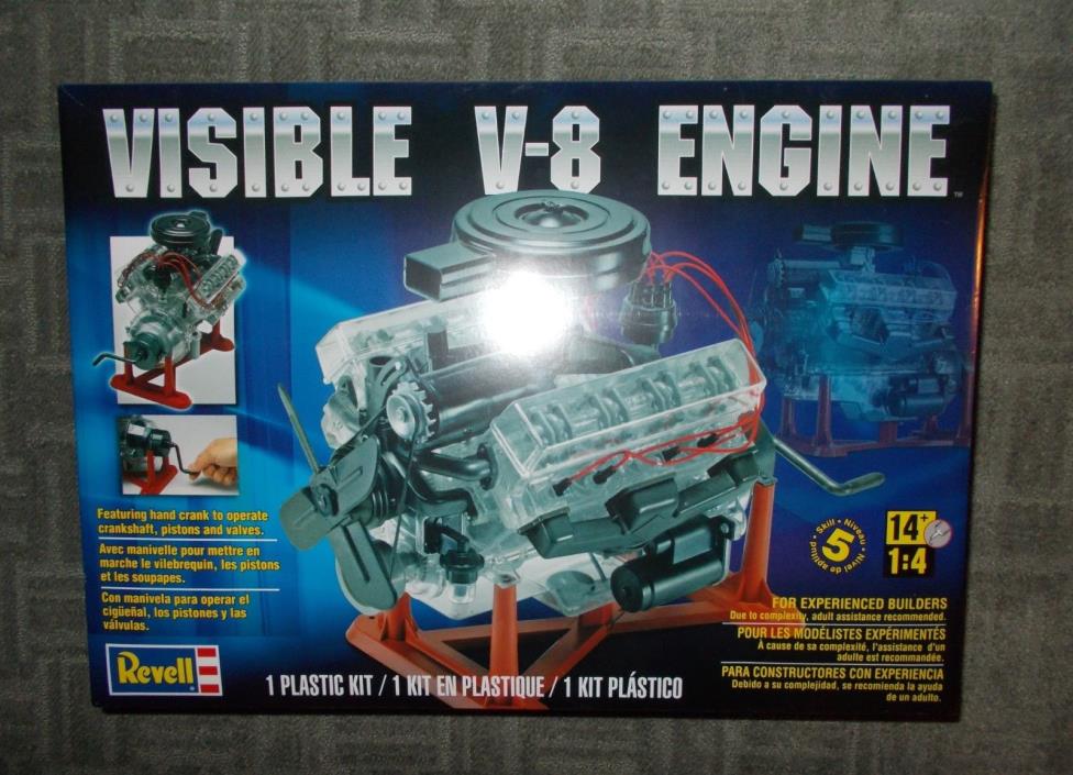Revell Visible V-8 Engine 1/4 Scale With Moving Pistons And Crank Model - SEALED