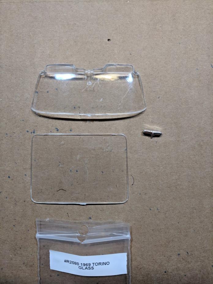 REVELL 69 FORD TORINO FRONT AND REAR GLASS NEW