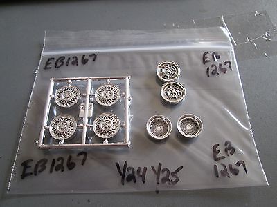 Eight (8) Chrome Wheels no backs 1/24/25 scale (parts only) Package #EB1267