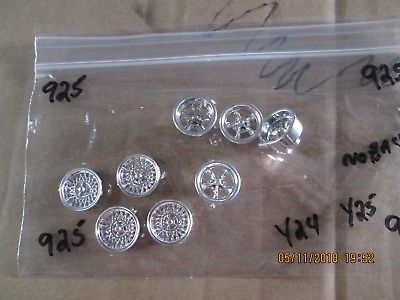 Eight (8) Chrome Wheels 1/24/25 scale (Parts only) Package #925