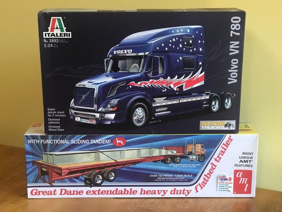 Italeri 1/24 Volvo 780 Tractor and AMT 1/25 Extendable Flatbed Trailer Sealed!