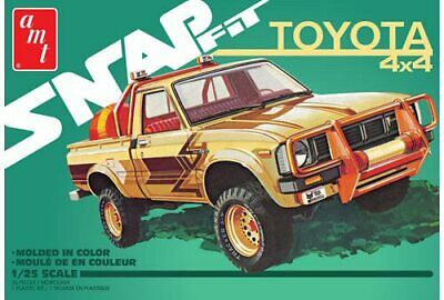 1980 Toyota Hilux SR5 Pickup SNAP 1/25 scale skill 1 AMT plastic model kit#1114