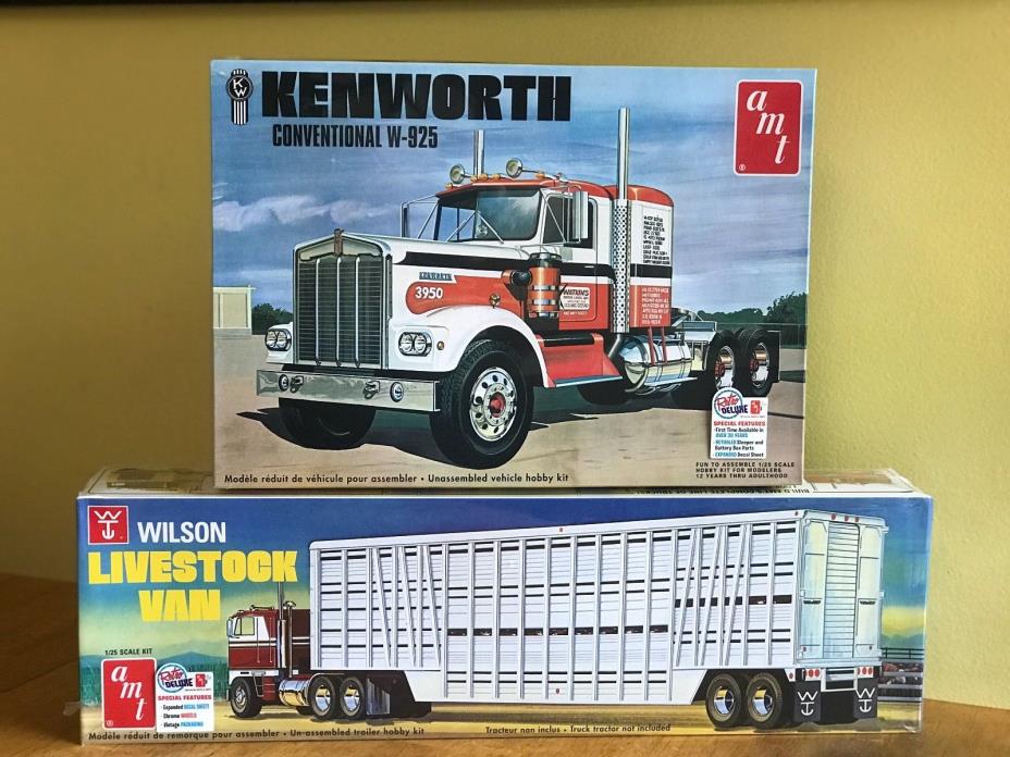AMT 1/25 Kenworth W925 Tractor and AMT 1/25 Wilson Livestock Trailer Sealed!