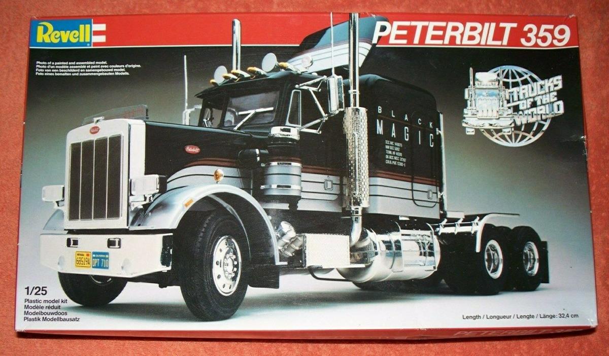 Revell 1/25 Peterbilt conventional  