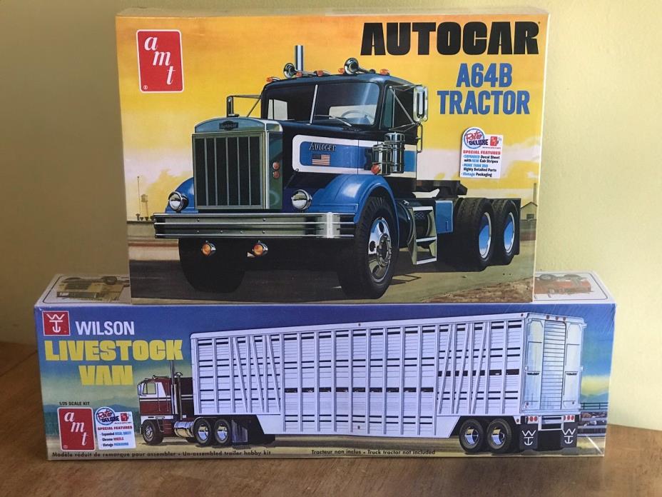 AMT 1/25 Autocar A64B Tractor and AMT 1/25 Wilson Livestock Trailer Sealed!