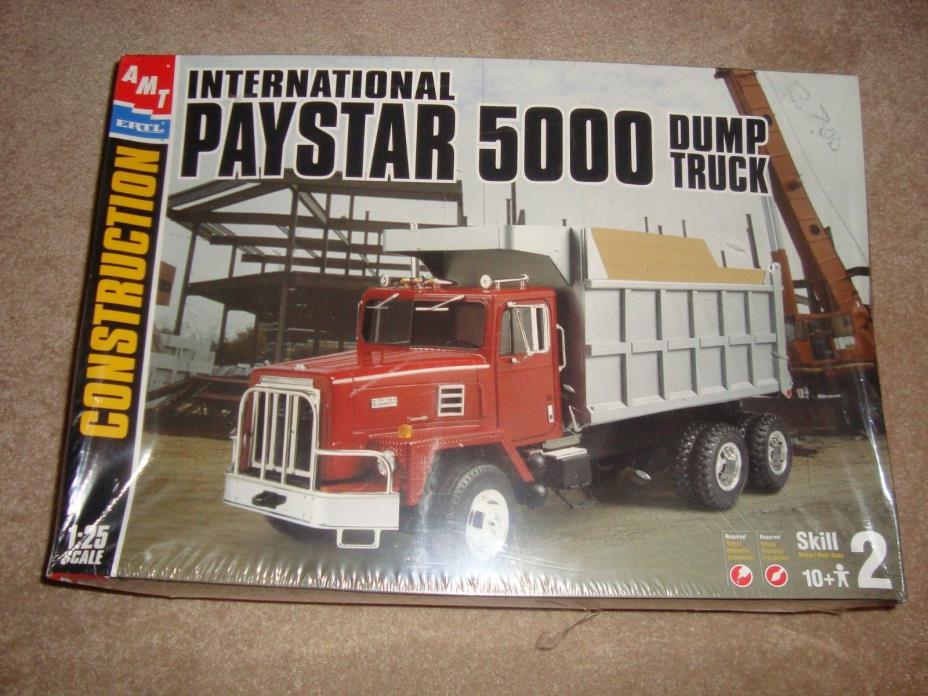 Paystar Dump truck 1/25 AMT sealed last one