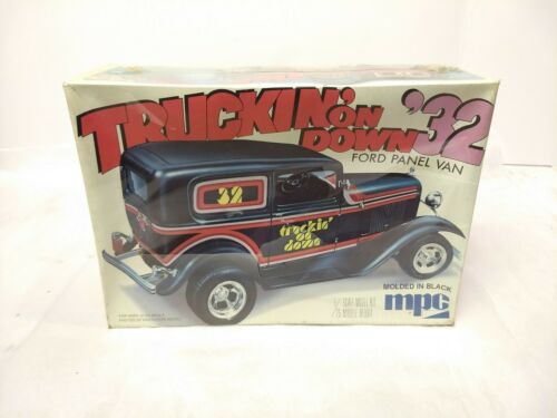 Vintage MPC Model Car No. 1-0727 Truckin On Down '32 Ford Panel Van - New in Box