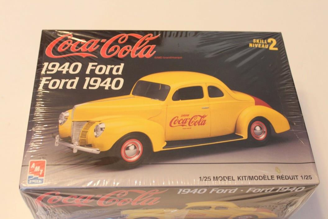 AMT Ertl 1940 Ford Coupe Coca Cola Car Model Kit 1:25 Scale NOS Sealed