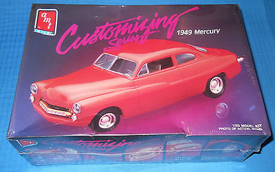 AMT 1949 Mercury Customizing Series-Includes Car Show Accessories-Vintage
