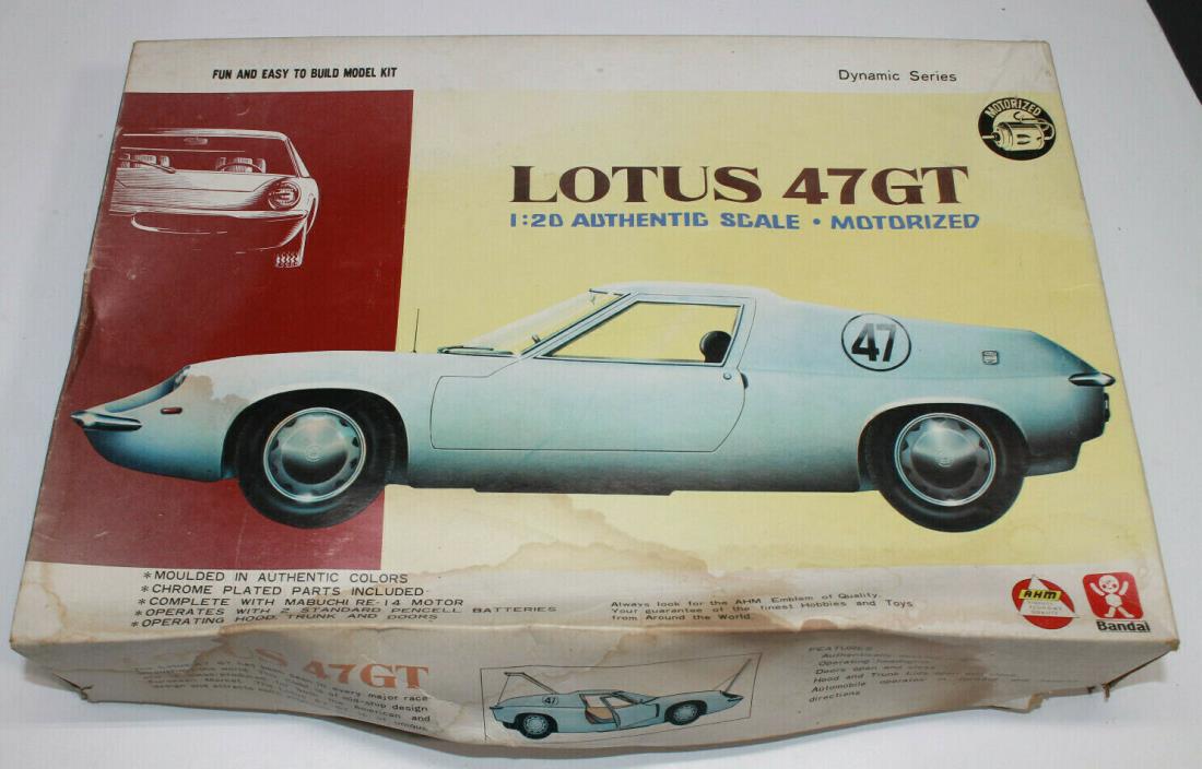 NOS Lotus 47GT Vintage Motorized Model Kit 1:20 Authentic Scale Dynamic Series