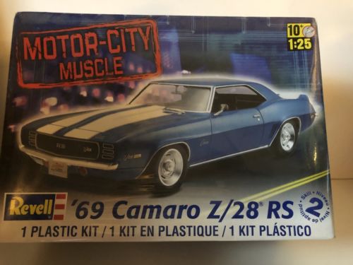 Revell 1/25 MOTOR CITY MUSCLE 1969 CAMARO Z/28RS