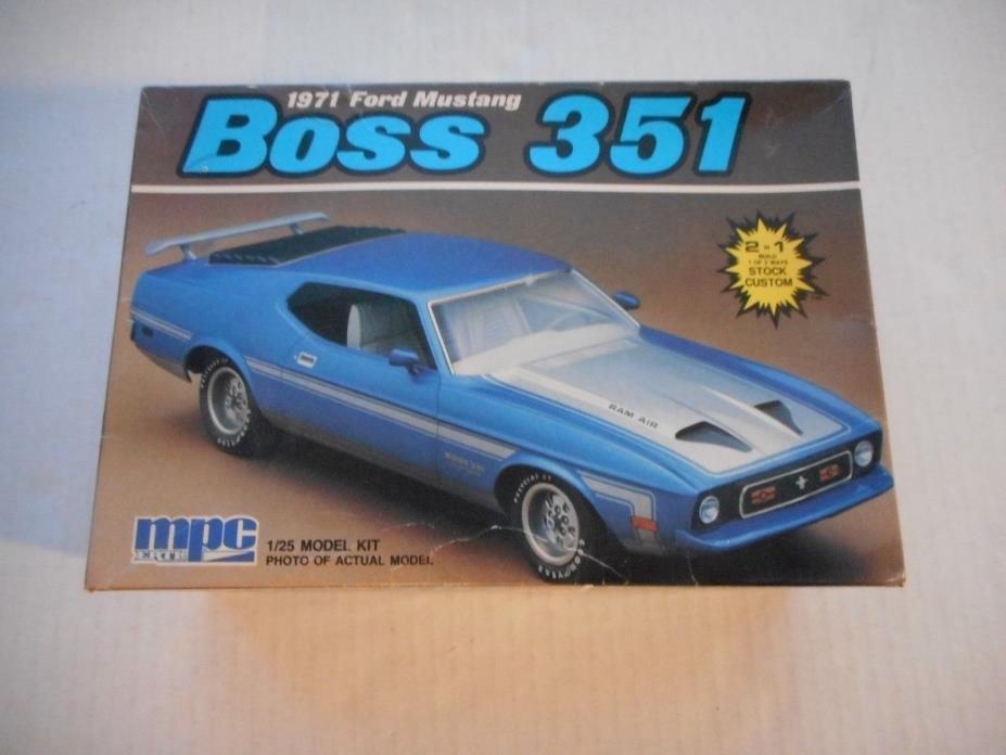 MPC Boss 351 Mustang 2 in 1 Model Kit 1/25 Sealed Parts