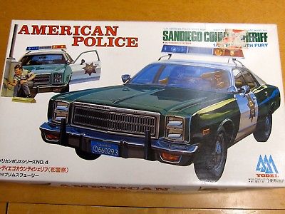 YODEL 1970'S PLYMOUTH FURY POLICE CAR SAN DIEGO COUNTY SHERIFF MINT MODEL KIT