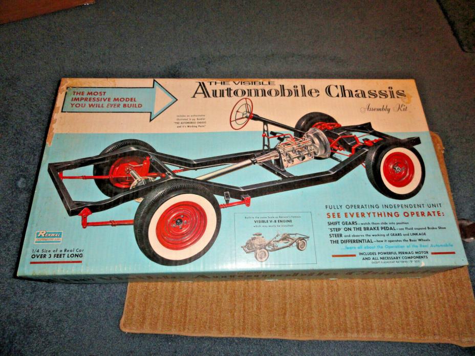 1960'S RENWAL THE VISIBLE AUTOMOBILE CHASSIS UNBUILT IN BOX NO. 813