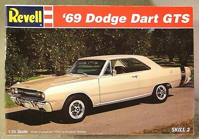 Revell 1/25 '69 Dodge Dart GTS *Vintage* Plastic Model Kit