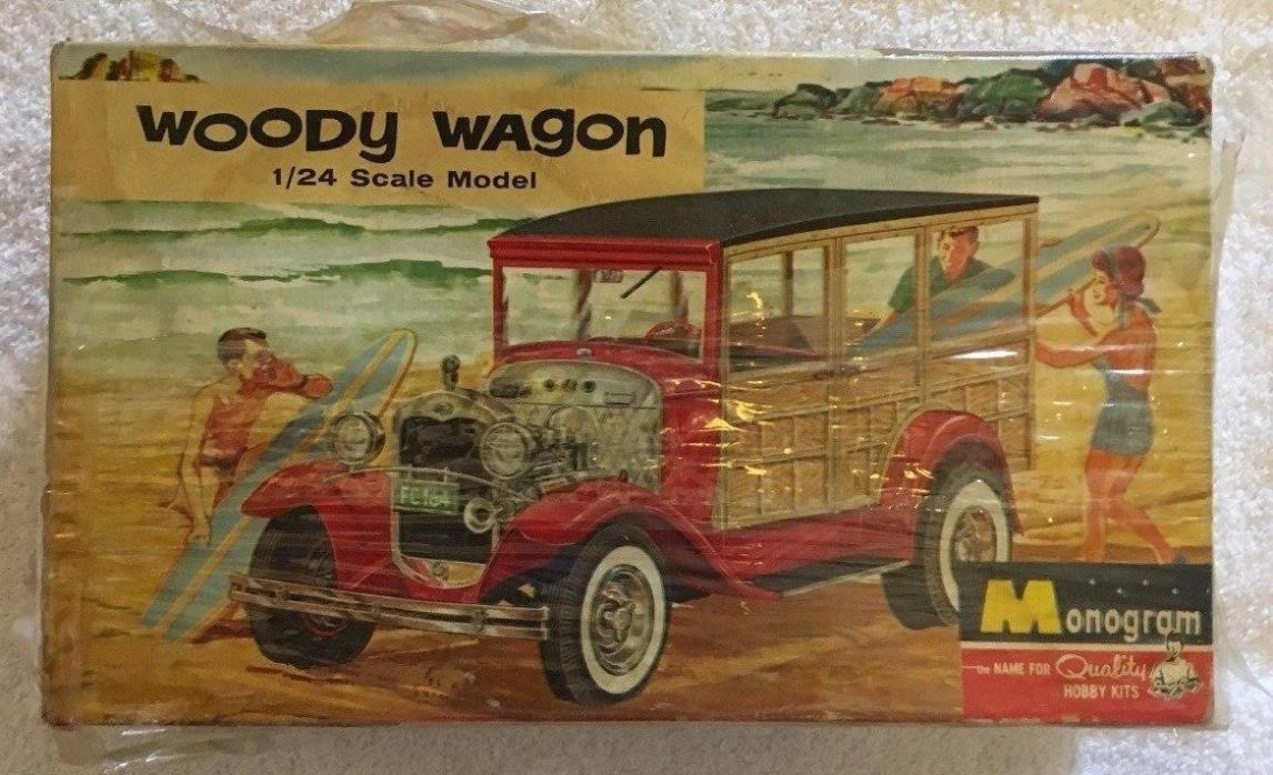 Monogram Woody Wagon 1/24 Original 1965 PC103-150 vintage kit complete