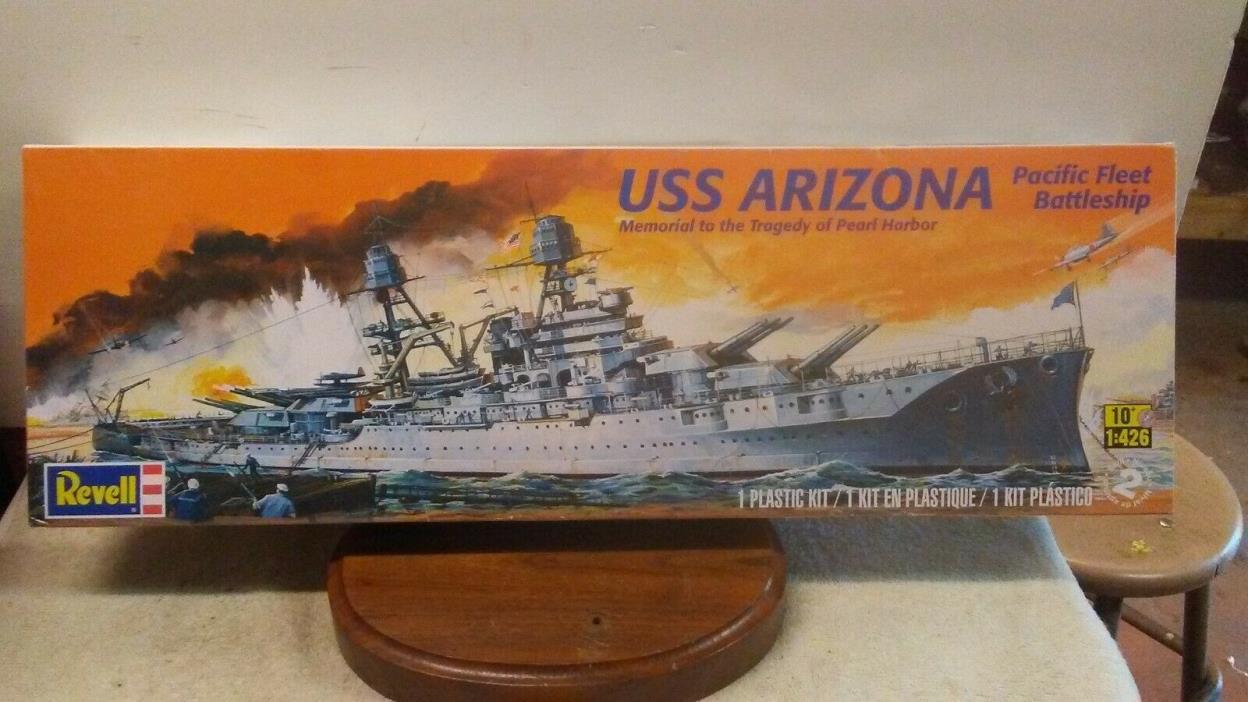Revell-USS Arizona Pacific Fleet Battleship-#85-0302 2009-1/426 Scale Model. F-3