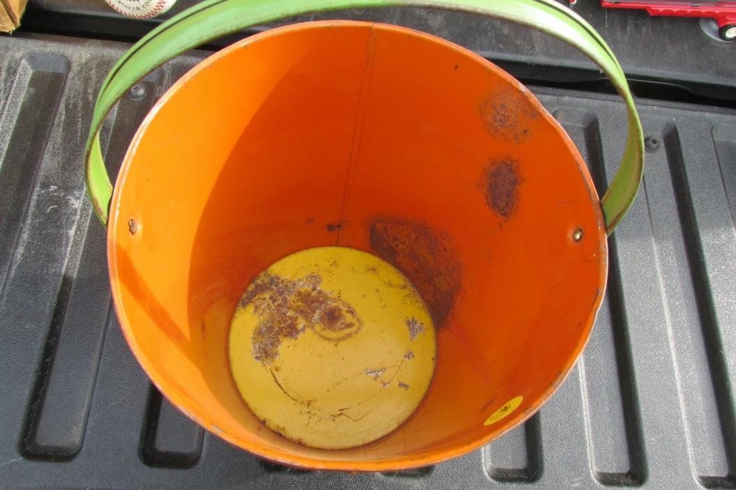 Large sand bucket