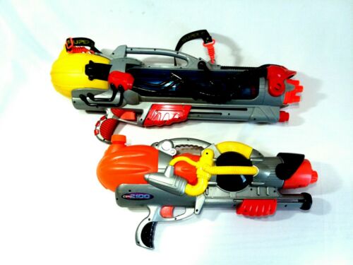 Vintage 2000 Larami Limited Super Soaker CPS 4100 & 2100 Working!