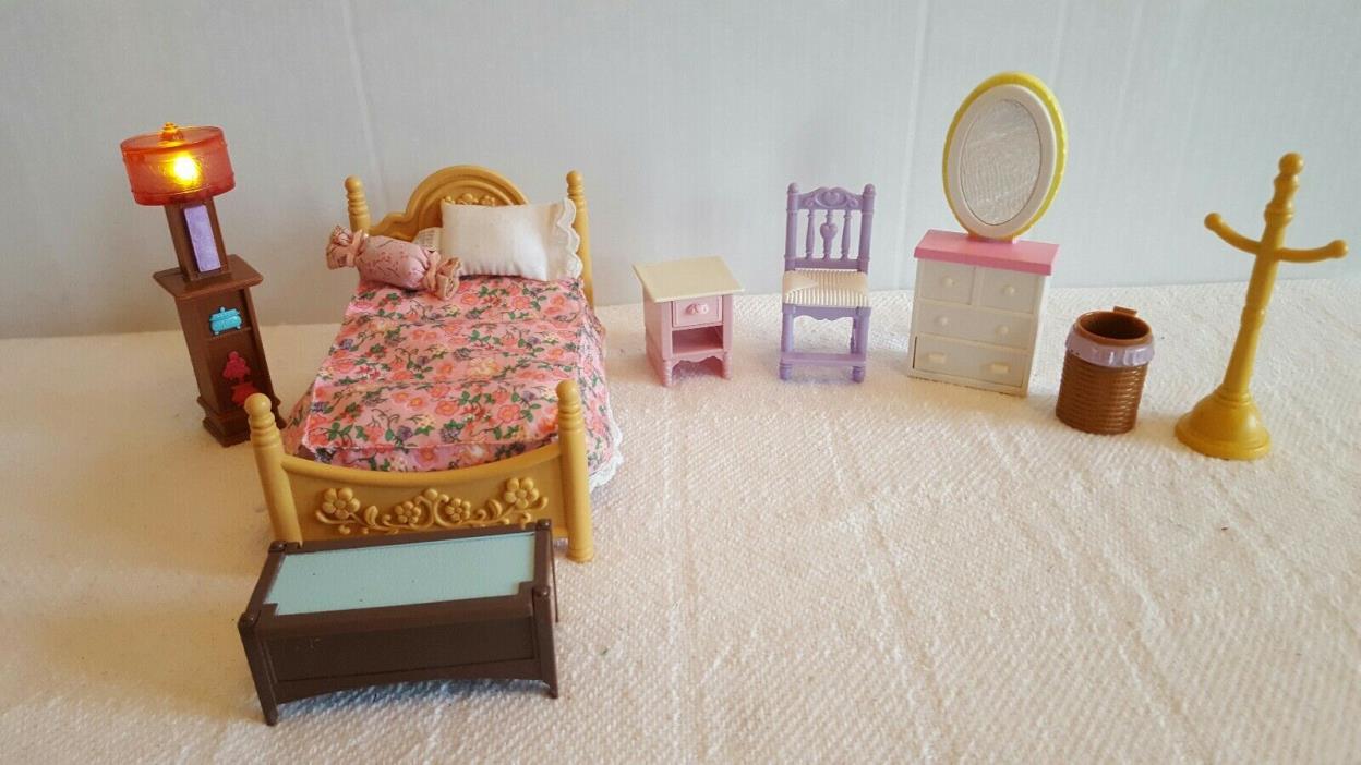 Fisher Price Dollhouse Furniture Loving Family Bedroom Set Bed Night light Bench
