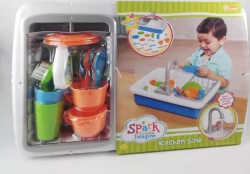 Spark Kitchen Sink Create Imagine Kids Play Toy Real Water brand NEW in package