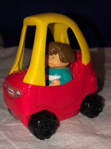 Little Tikes Burger King Dollhouse Size Classic Cozy Coupe W Driver Moving Head