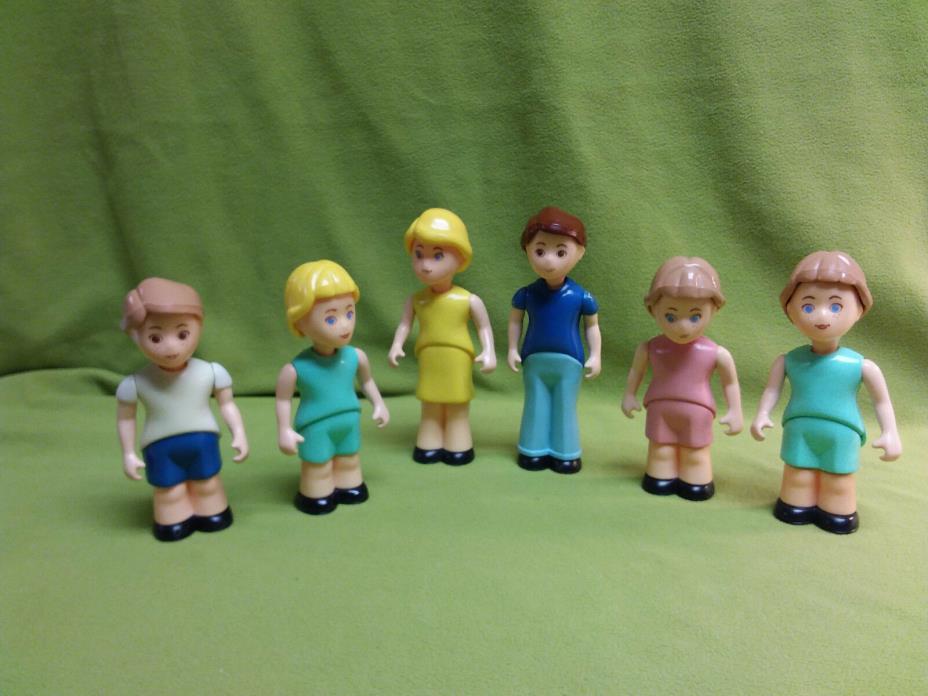 Little Tikes Place Dollhouse family-6 dolls
