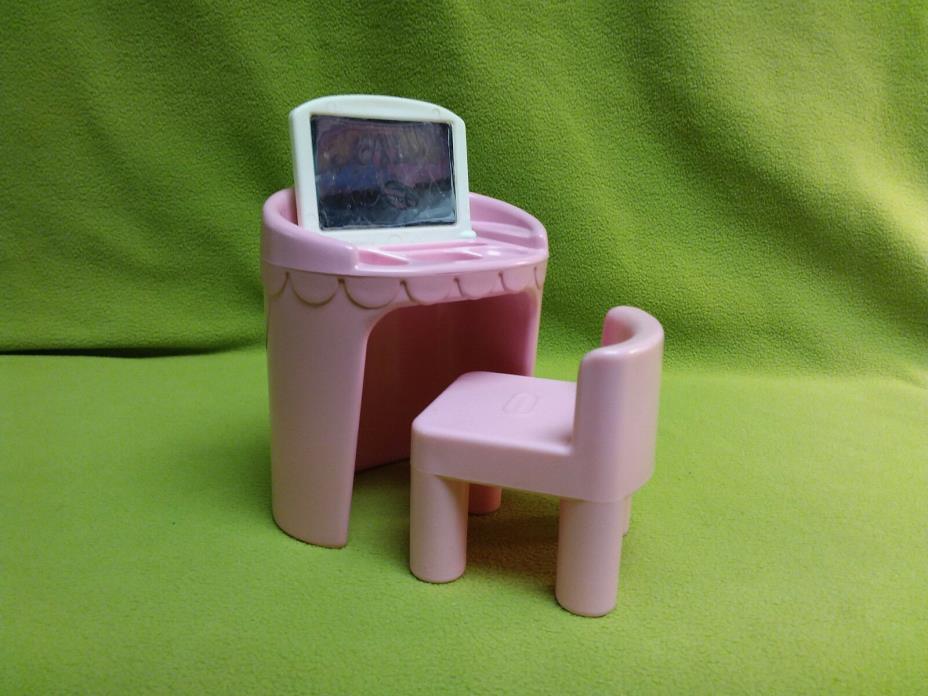 Little Tikes Place Dollhouse pink vanity and chair