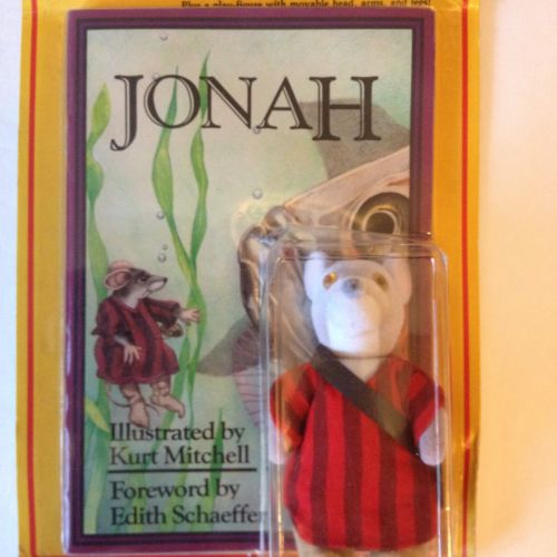Vtg Jonah Storybook And Figure Set Bible Read N Play Rainfall Toys Book Mouse