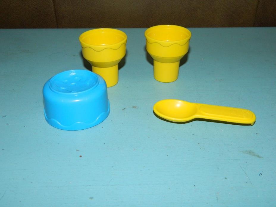 Vintage 1997 Hasbro Play-Doh Ice Cream Cones Spoon Bowl