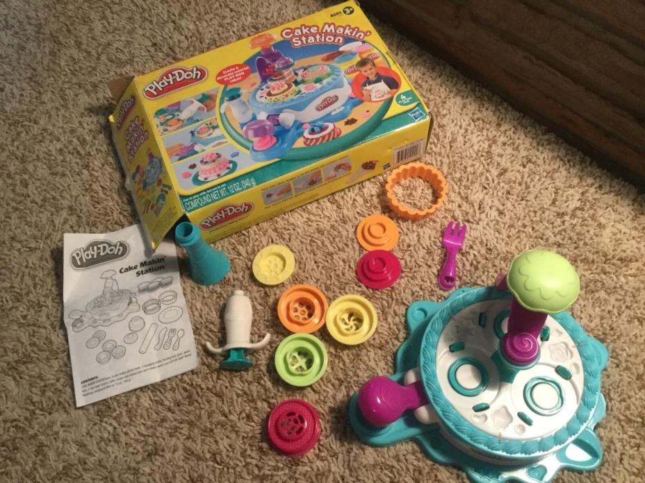 Play-Doh Cake Makin' Station by Hasbro