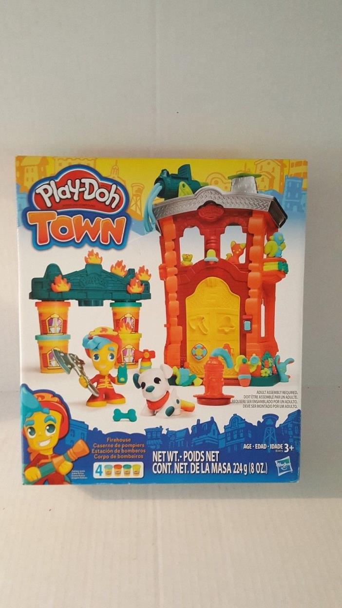 Play-Doh Molding Compound Town Firehouse Fire Station Playset Toy 4 Cans Pack