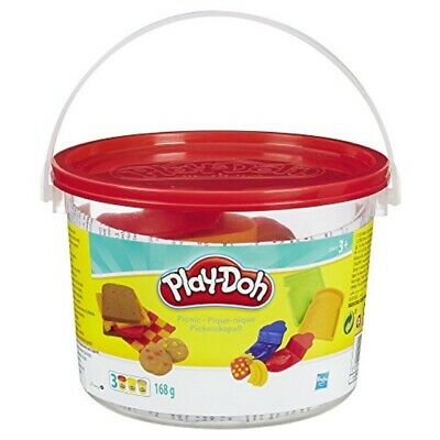 Play-Doh Picnic Bucket Playset - Arts & Crafts