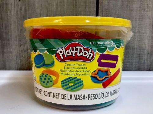 Play-Doh Cookie Treats Bucket NEW Fast Shipping Ages 3+