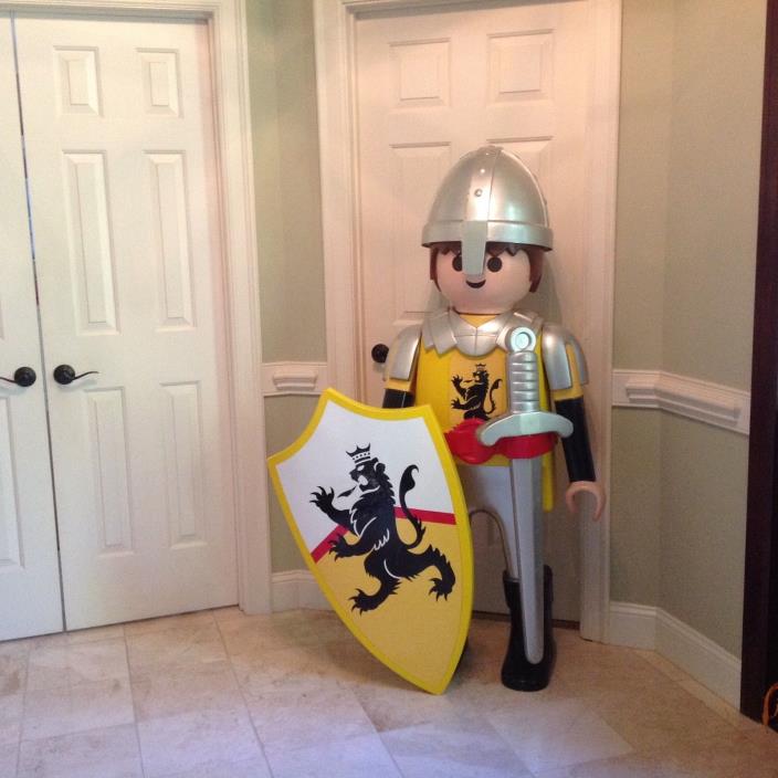 RARE GIANT 5’6 PLAYMOBIL KNIGHT STORE DISPLAY, PICK UP ONLY, NO SHIPPING