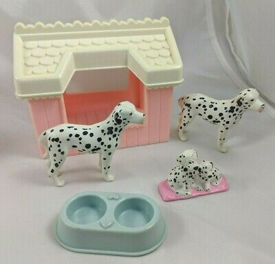 Playskool Dollhouse Dalmatian Dogs Puppies Doghouse Dish Set