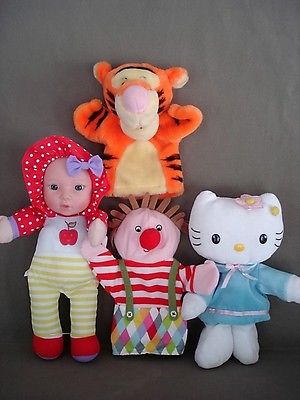 T64 Handpuppets Lot of 4 Talking Doll,Hello Kitty,Tigger,Ikea Clown