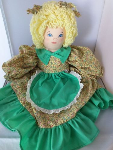 Vintage Folk Craft Cloth Rag doll / Puppet Yellow Curly hair Painted face Apron