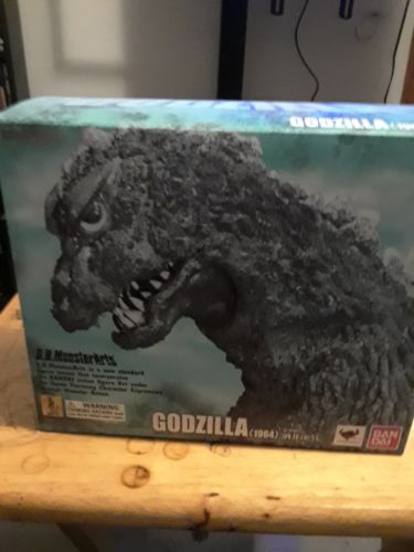 SH MonsterArts GODZILLA 1964 (First Run)