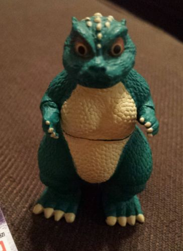 Godzilla Jr. Gashapon HG Chronicle 3 Bandai figure Kaiju