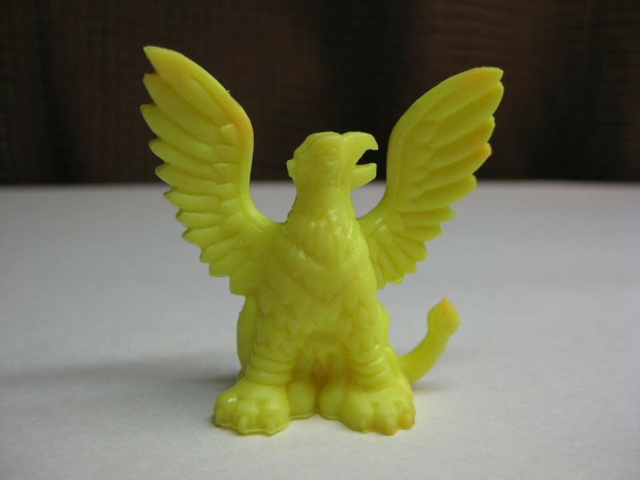 Matchbox - Monster In My Pocket - Series 1 - Griffin - Neon Yellow - Rare