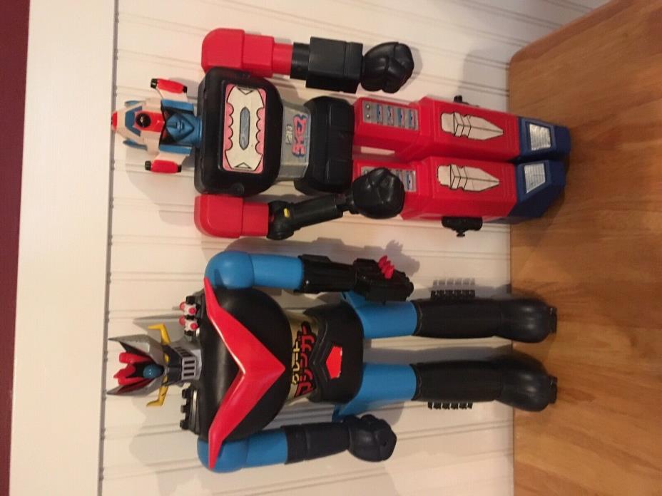 SHOGUN WARRIORS/JUMBO MACHINDER/MAZINGA/DAIMOS/LOT OF TWO/MAZINGER