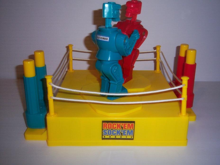 ...VINTAGE 2014 ROCK'EM SOCK'EM MATTEL ROBOTS BOXING TOY