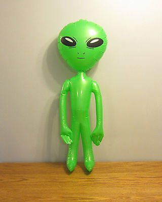 21 NEW INFLATABLE GREEN SPACE ALIENS 36