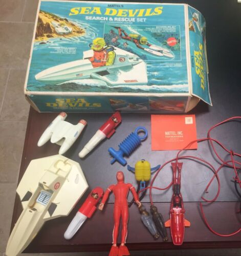 Mattel Sea Devils Aquanauts Chuck Carter Search & Rescue Set With Box Plus Extra