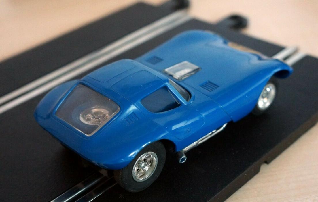 Vintage STROMBECKER 1/32 Slot Car CHEETAH
