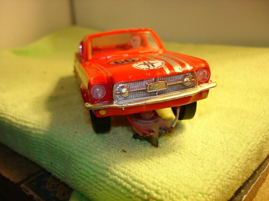 Aurora K&B Mustang custom slot car 1/32 offered by MTH